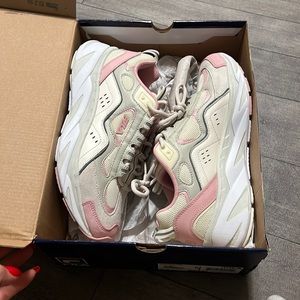 Fila trigate like new worn once